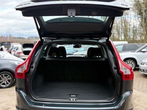 Volvo XC60 2.4 XC60 SE Nav D4 AWD 4WD 5dr 21