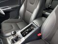 Volvo XC60 2.4 XC60 SE Nav D4 AWD 4WD 5dr 32