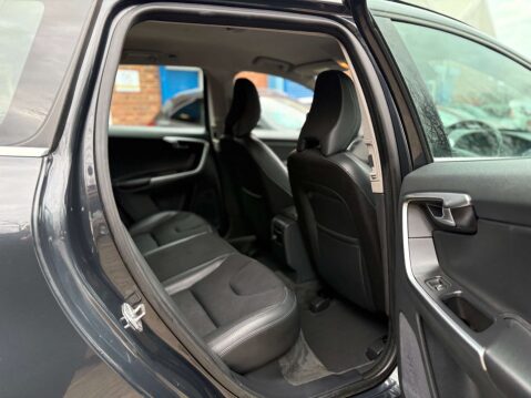 Volvo XC60 2.4 XC60 SE Nav D4 AWD 4WD 5dr 50