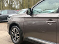 Mitsubishi Outlander 2.3 Outlander DI-D 4 4WD 5dr 13