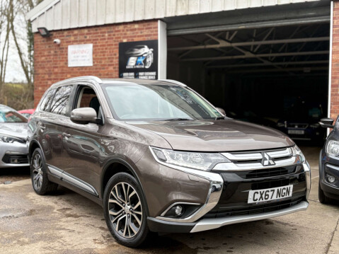 Mitsubishi Outlander 2.3 Outlander DI-D 4 4WD 5dr 2