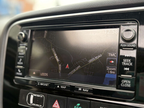 Mitsubishi Outlander 2.3 Outlander DI-D 4 4WD 5dr 73