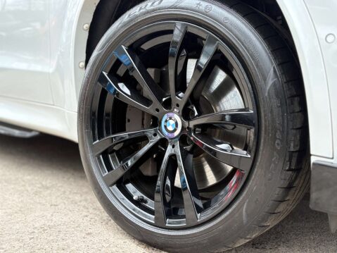 BMW X5 3.0 X5 M50D Auto 4WD 5dr 8