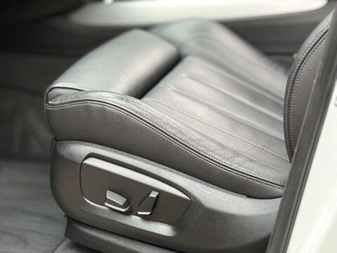 BMW X5 3.0 X5 M50D Auto 4WD 5dr 38