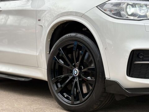 BMW X5 3.0 X5 M50D Auto 4WD 5dr 4