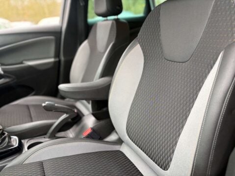 Vauxhall Crossland X 1.5 Crossland X Elite TD 5dr 28