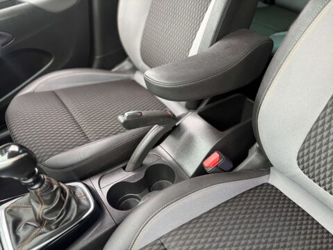 Vauxhall Crossland X 1.5 Crossland X Elite TD 5dr 31