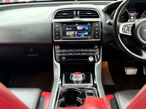 Jaguar XE 3.0 XE S V6 Auto 4dr 45
