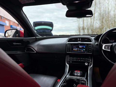 Jaguar XE 3.0 XE S V6 Auto 4dr 48
