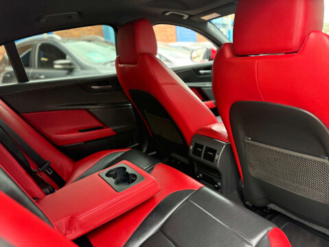 Jaguar XE 3.0 XE S V6 Auto 4dr 41