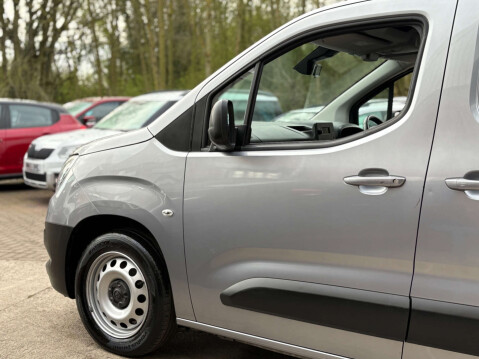 Vauxhall Combo 1.5 Combo 2000 Edition S/S Auto 8