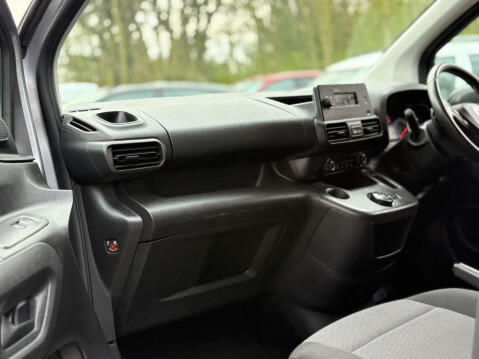 Vauxhall Combo 1.5 Combo 2000 Edition S/S Auto 47