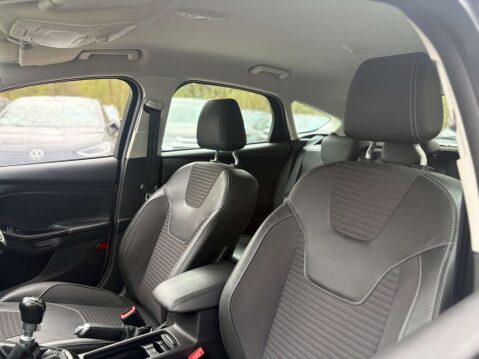 Ford Focus 1.0 Focus Titanium X 5dr 31