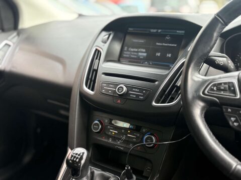 Ford Focus 1.0 Focus Titanium X 5dr 51