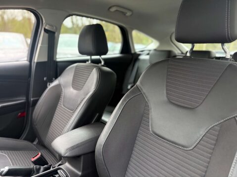 Ford Focus 1.0 Focus Titanium X 5dr 30