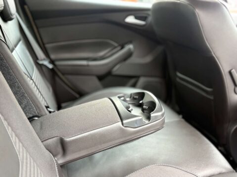 Ford Focus 1.0 Focus Titanium X 5dr 44