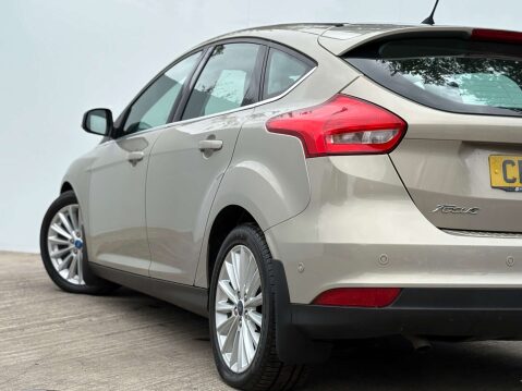 Ford Focus 1.0 Focus Titanium X 5dr 29