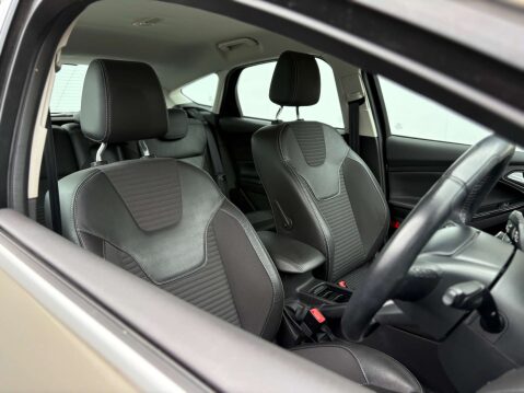 Ford Focus 1.0 Focus Titanium X 5dr 5