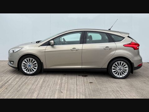 Ford Focus 1.0 Focus Titanium X 5dr 43