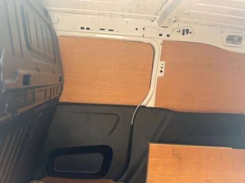 Vauxhall Combo 1.5 Combo 2000 Edition S/S Auto 18