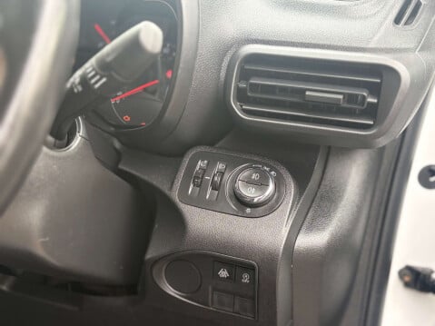 Vauxhall Combo 1.5 Combo 2000 Edition S/S Auto 45