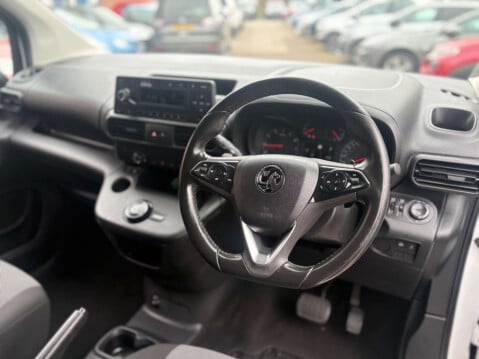 Vauxhall Combo 1.5 Combo 2000 Edition S/S Auto 47