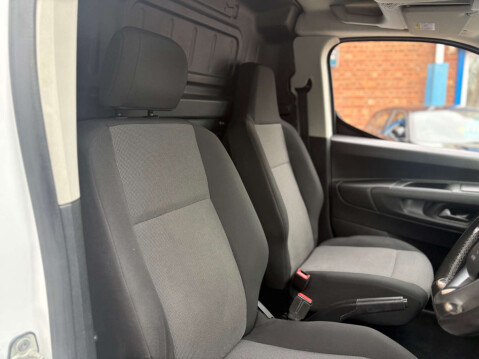 Vauxhall Combo 1.5 Combo 2000 Edition S/S Auto 51