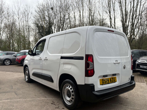 Vauxhall Combo 1.5 Combo 2000 Edition S/S Auto 12