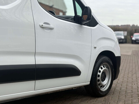 Vauxhall Combo 1.5 Combo 2000 Edition S/S Auto 43