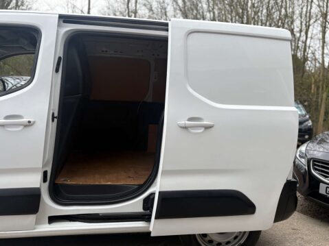 Vauxhall Combo 1.5 Combo 2000 Edition S/S Auto 16