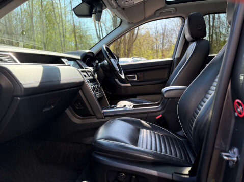 Land Rover Discovery Sport 2.0 Discovery Sport Dynamic Luxury HSE SD4 Auto 4WD 5dr 42