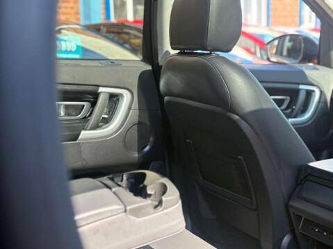 Land Rover Discovery Sport 2.0 Discovery Sport Dynamic Luxury HSE SD4 Auto 4WD 5dr 64