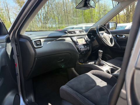 Nissan X-Trail 1.6 X-Trail N-Tec DiG-T 5dr 31