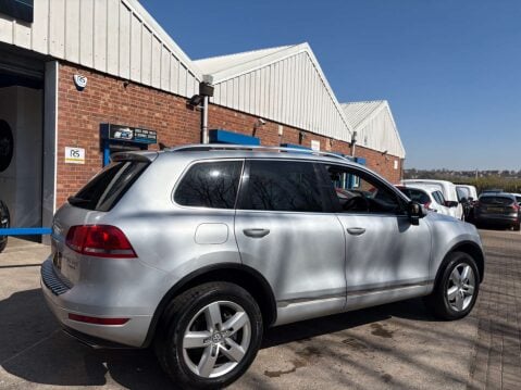 Volkswagen Touareg 3.0 Touareg V6 SE TDI BlueMotion Technology Auto 4WD 5dr 28