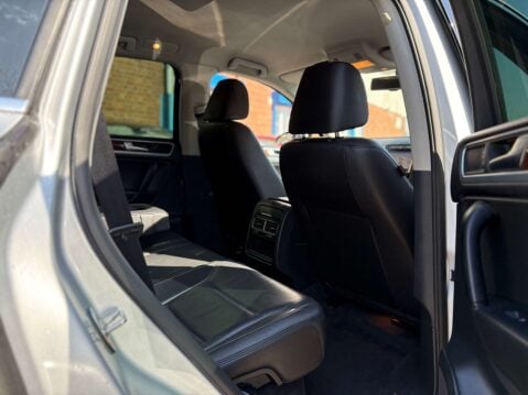 Volkswagen Touareg 3.0 Touareg V6 SE TDI BlueMotion Technology Auto 4WD 5dr 39