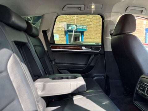 Volkswagen Touareg 3.0 Touareg V6 SE TDI BlueMotion Technology Auto 4WD 5dr 43
