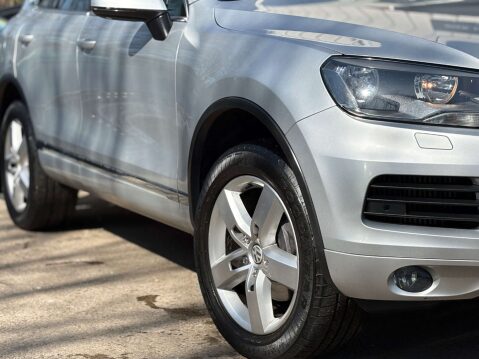 Volkswagen Touareg 3.0 Touareg V6 SE TDI BlueMotion Technology Auto 4WD 5dr 4