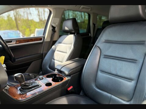 Volkswagen Touareg 3.0 Touareg V6 SE TDI BlueMotion Technology Auto 4WD 5dr 33