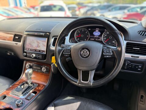 Volkswagen Touareg 3.0 Touareg V6 SE TDI BlueMotion Technology Auto 4WD 5dr 47