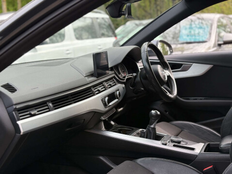 Audi A4 2.0 A4 S Line TFSI 5dr 22