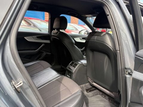 Audi A4 2.0 A4 S Line TFSI 5dr 36