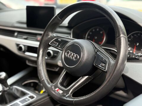 Audi A4 2.0 A4 S Line TFSI 5dr 41