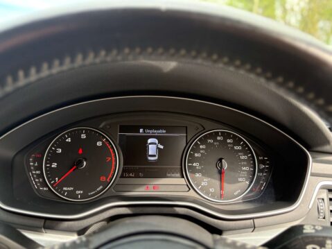 Audi A4 2.0 A4 S Line TFSI 5dr 47