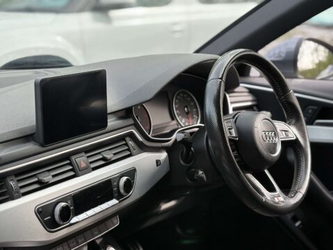 Audi A4 2.0 A4 S Line TFSI 5dr 28