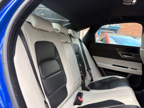 Jaguar XF 3.0 XF V6 S D Auto 4dr 42