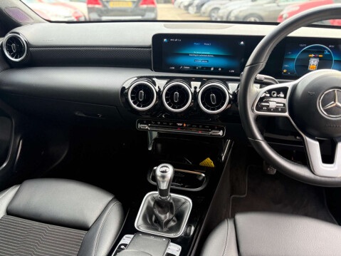 Mercedes-Benz A Class 1.3 A 200 Sport Executive 5dr 30