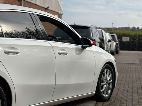 Mercedes-Benz A Class 1.3 A 200 Sport Executive 5dr 20