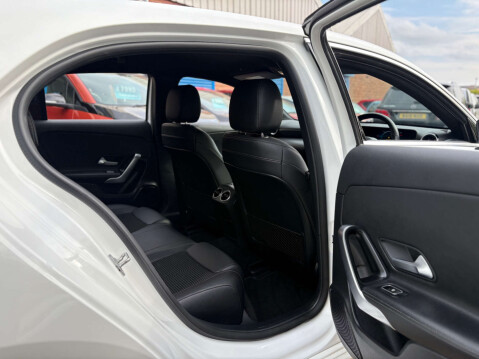 Mercedes-Benz A Class 1.3 A 200 Sport Executive 5dr 42