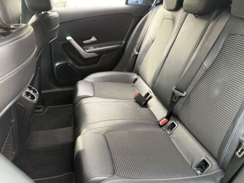 Mercedes-Benz A Class 1.3 A 200 Sport Executive 5dr 47