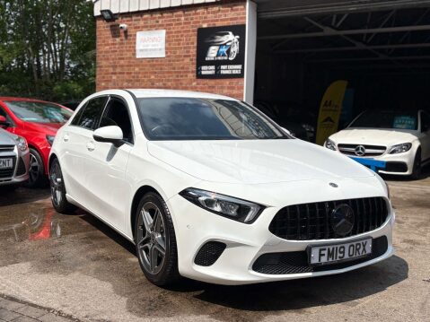 Mercedes-Benz A Class 1.3 A 200 Sport Executive 5dr 8